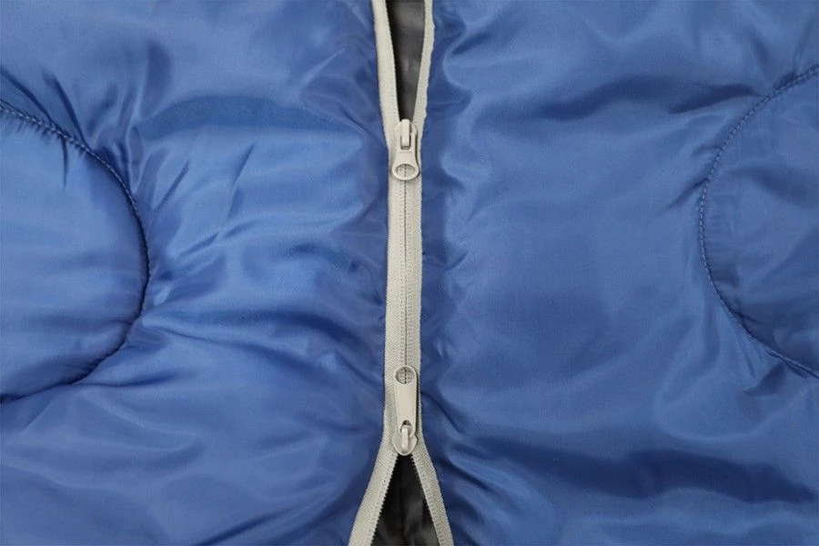 Vango Atlas Junior Ink Blue Sleeping Bag 6 Vango Atlas Junior Ink Blue Sleeping Bag - Image 5