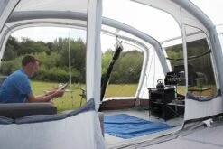 Outdoor Revolution Airedale 7.0SE Including Footprint & Lounge Liner 30 Outdoor Revolution Airedale 7.0SE Including Footprint & Lounge Liner -Vangi Camping Shop orft2030 airedale7.0se l8