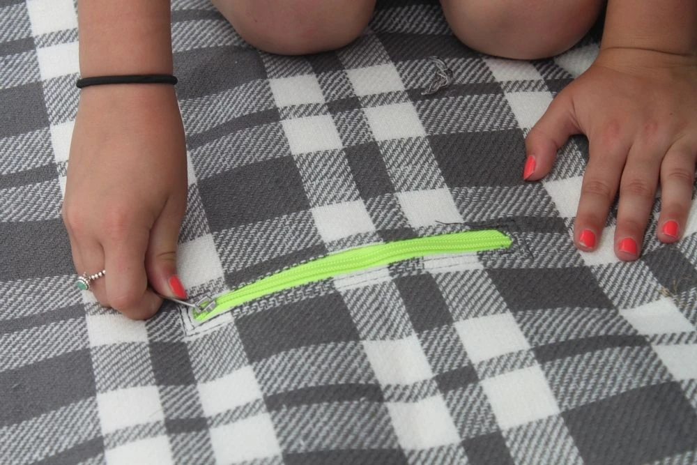 Outdoor Revolution Pro Climate 6 & Airedale 6 Snugrug 6 Outdoor Revolution Pro Climate 6 & Airedale 6 Snugrug - Image 4